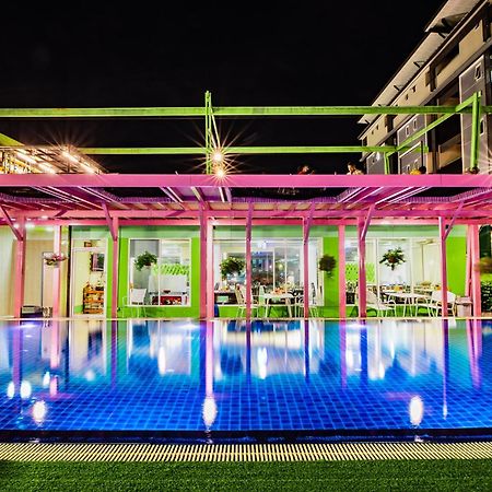 Gold Airport Suites Bangkok Extérieur photo