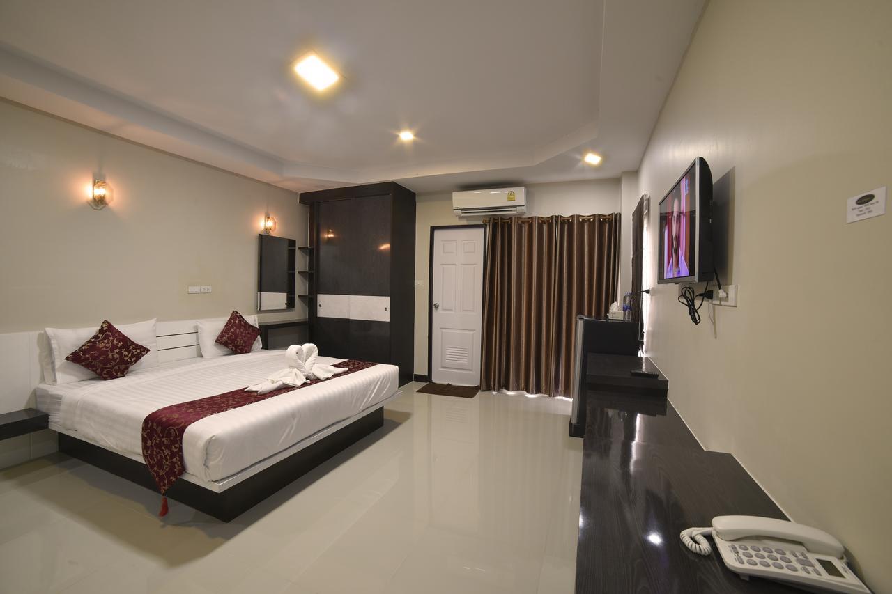 Gold Airport Suites Bangkok Extérieur photo