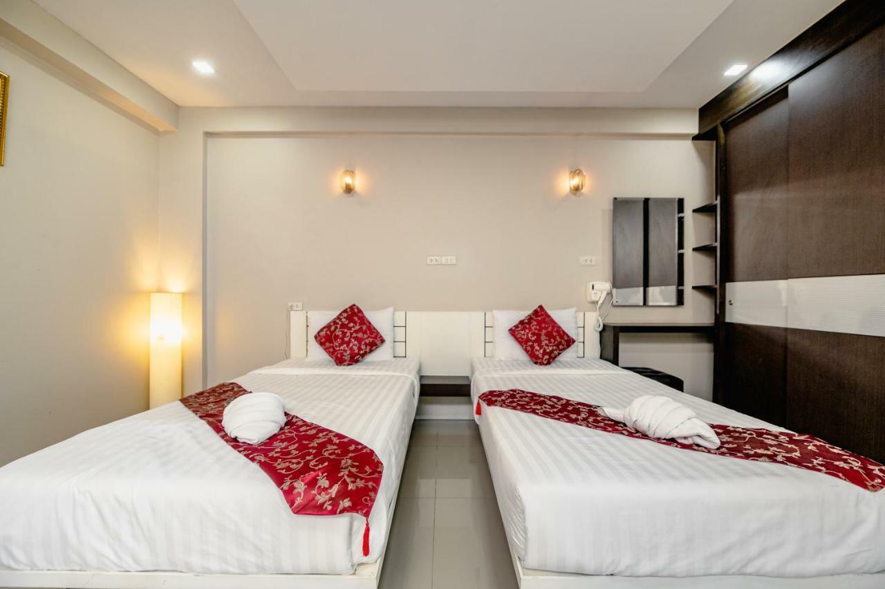 Gold Airport Suites Bangkok Extérieur photo